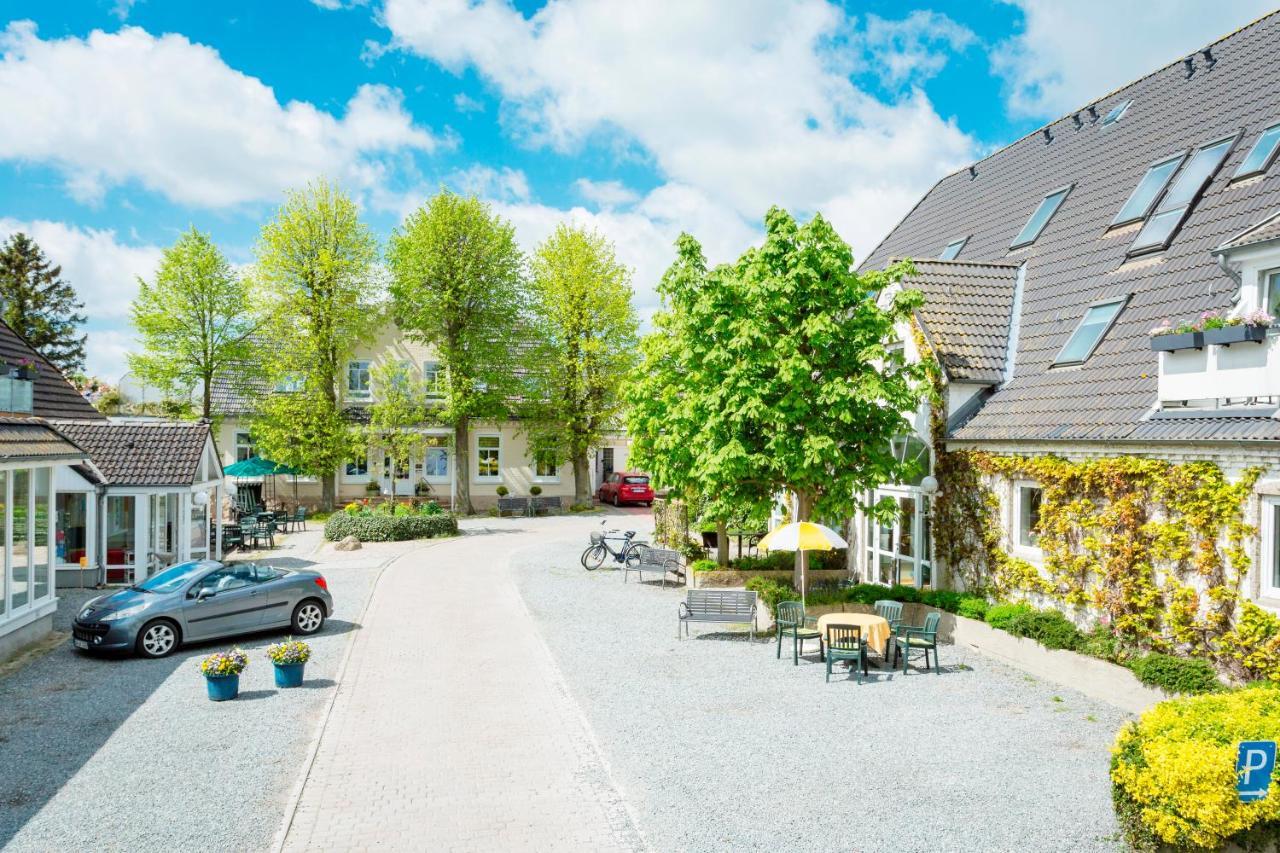 Hofhotel Kraehenberg グレーミッツ エクステリア 写真